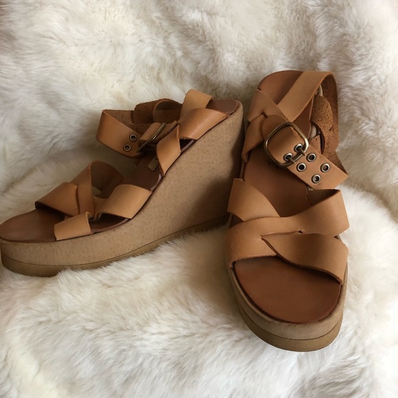 Woman’s vintage sandals late 80’s- early 90’s - Picture 1 of 1